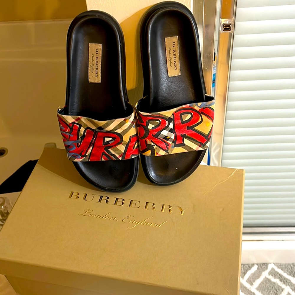 Burberry sandals